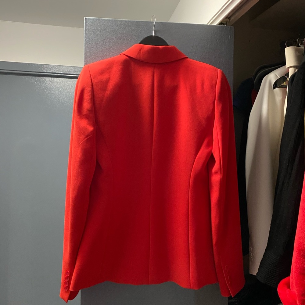 Blazer - Picture 2 of 2
